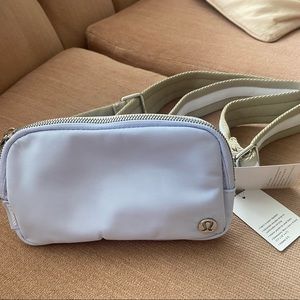 NWT BRAND NEW RARE COLOR- Everywhere Crossbody Bag in Pastel Blue/Raw Linen